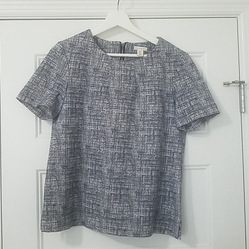 Anthropologie Mercer & Madison Navy & White  top